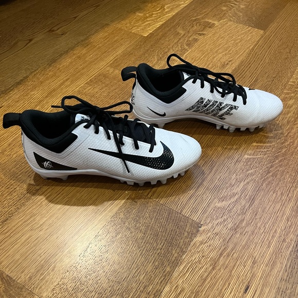 Nike Other - nike cleats